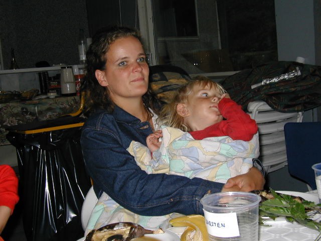 050.JPG