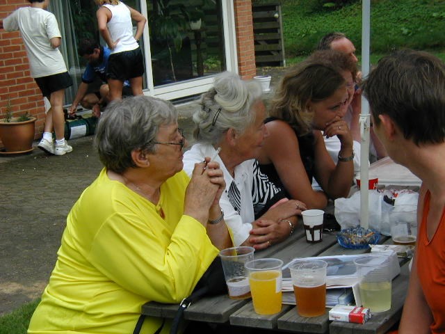 051.JPG