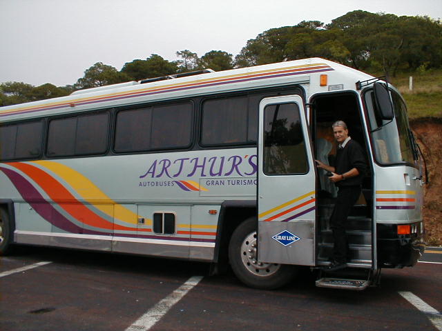 22-6-00 Vores bus p rundrejsen