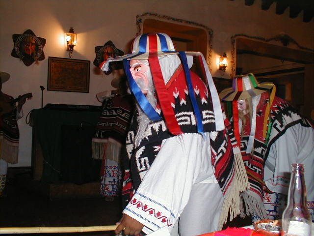 22-6-00 Mexicansk træsko dans