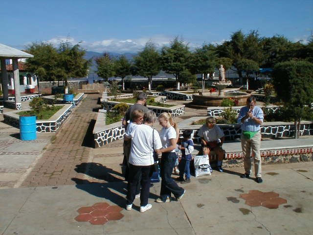 23-6-00 P Janitzio-en