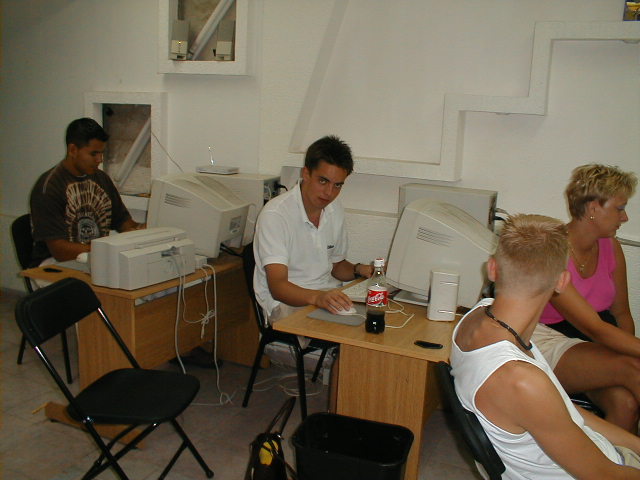 Peter p Internet Caf