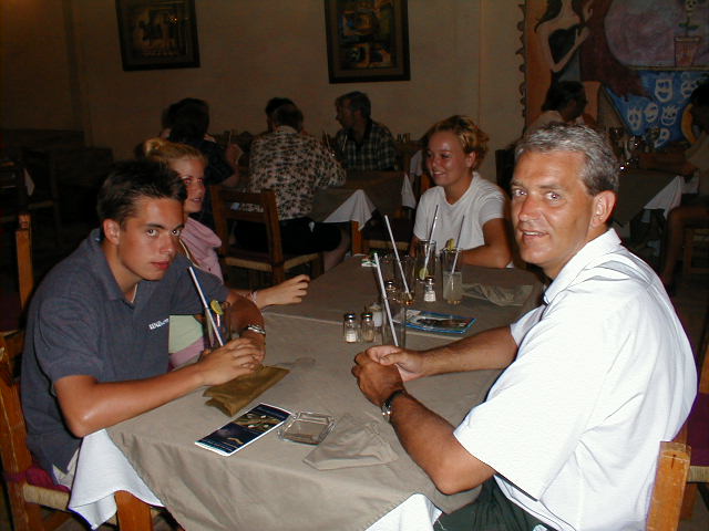 P restaurant Ibiza med Anja