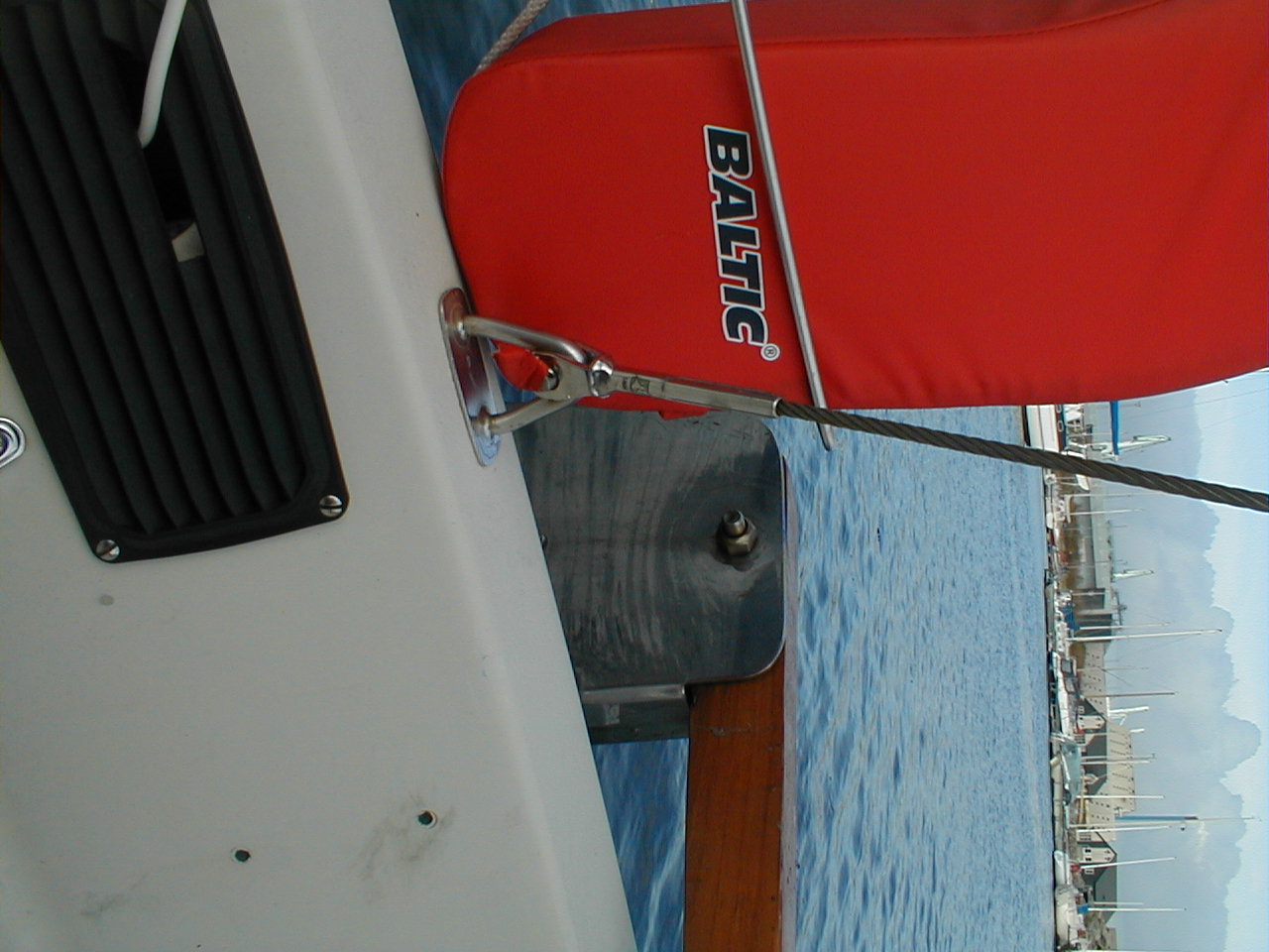 Pb260024.jpg