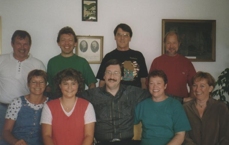 97_T_pb.JPG (35973 bytes)